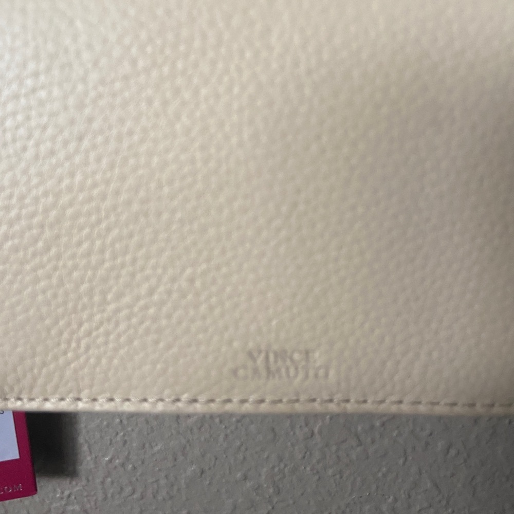 Vince Camuto Aviva Wallet Crossbody - Picture 5 of 10